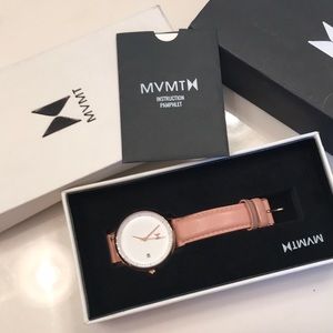 MVMT Women’s watch (nude leather band)